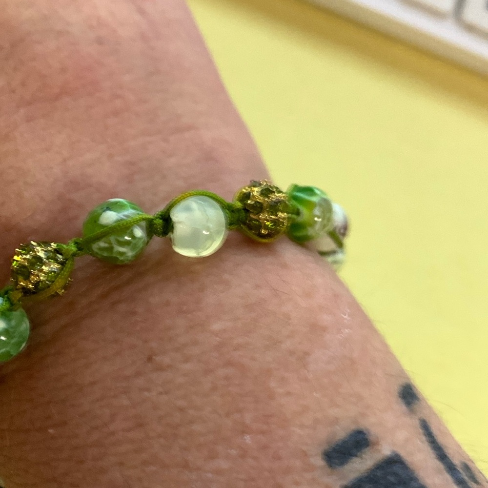 beautiful green, white and gold bracelet
